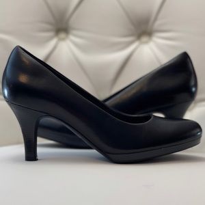 Clarks Artisan Black Leather Heels